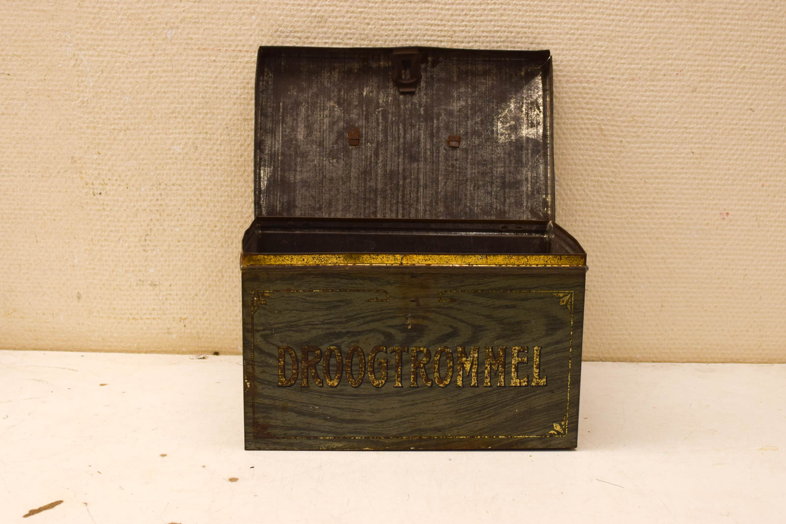 Alternative view of Blikken Broodtrommel 47225