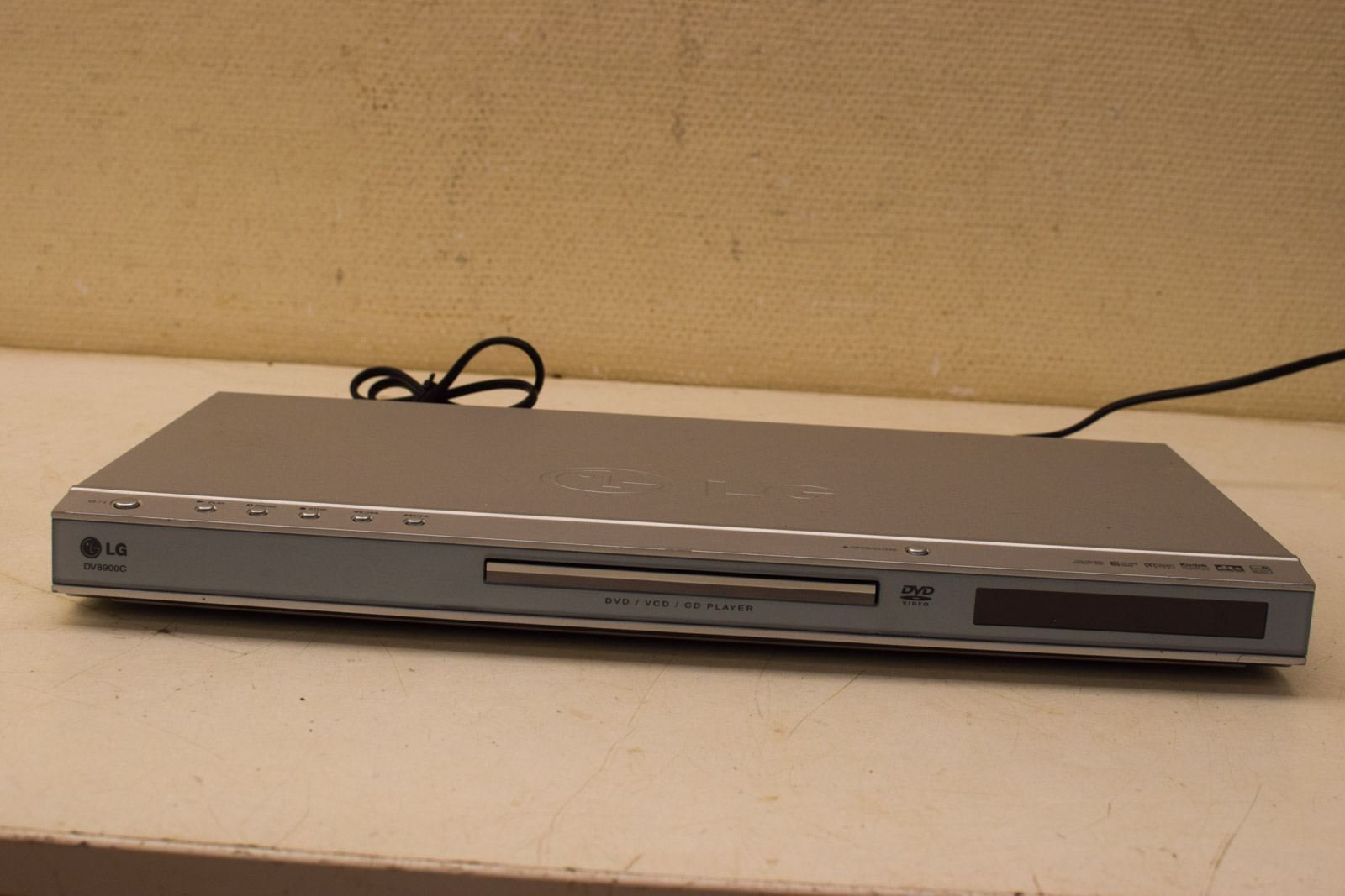 LG dvd/vcd/cd player  47276