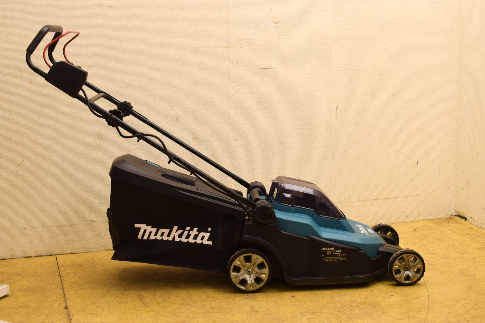 Makita 430 mm Grasmaaier  47279