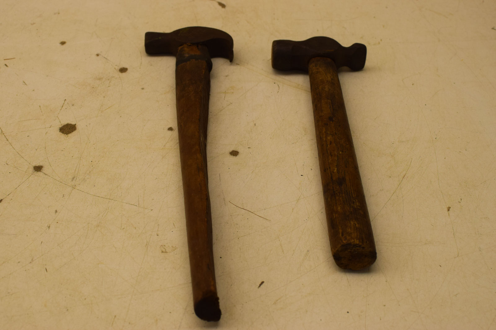 2 stuks hamers  47339