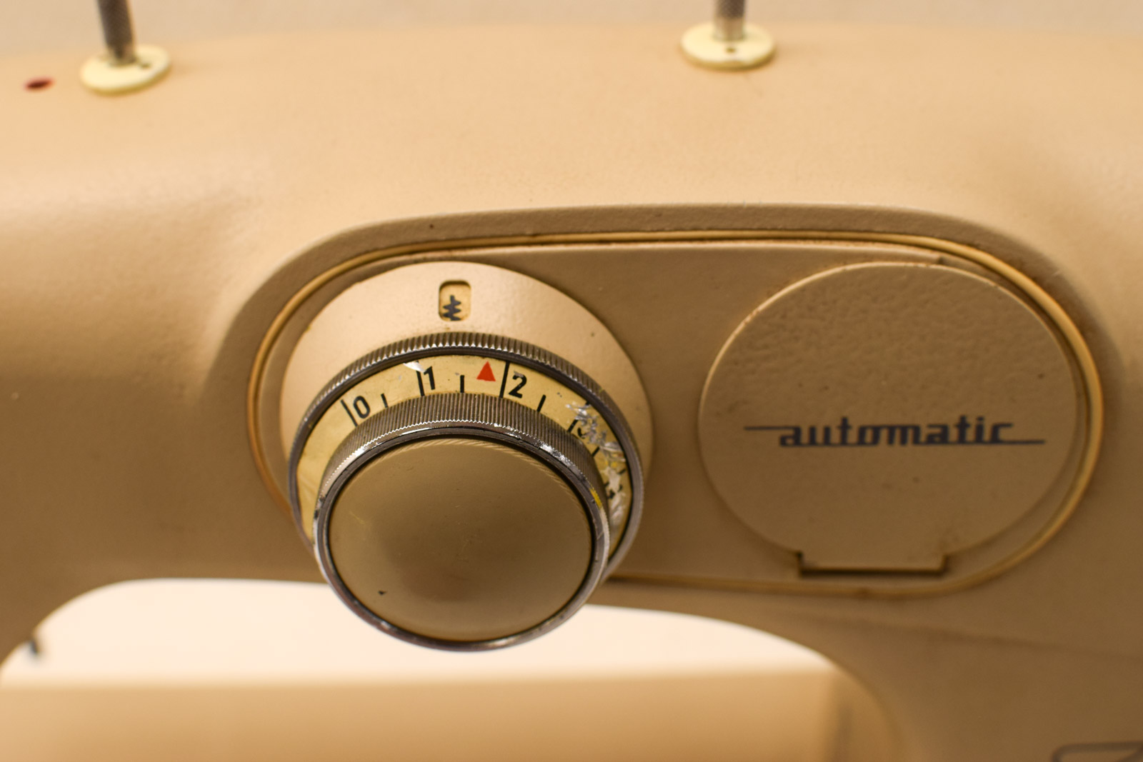 Alternative view of Anker Gloria Naaimachine 47356