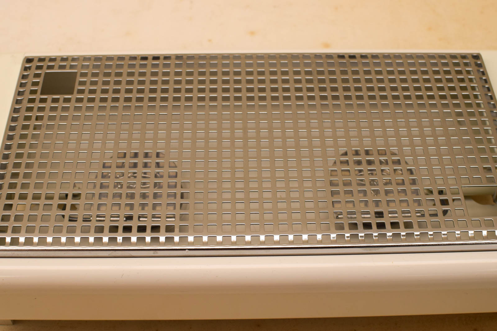 Alternative view of Brabantia Schotelwarmer  47369