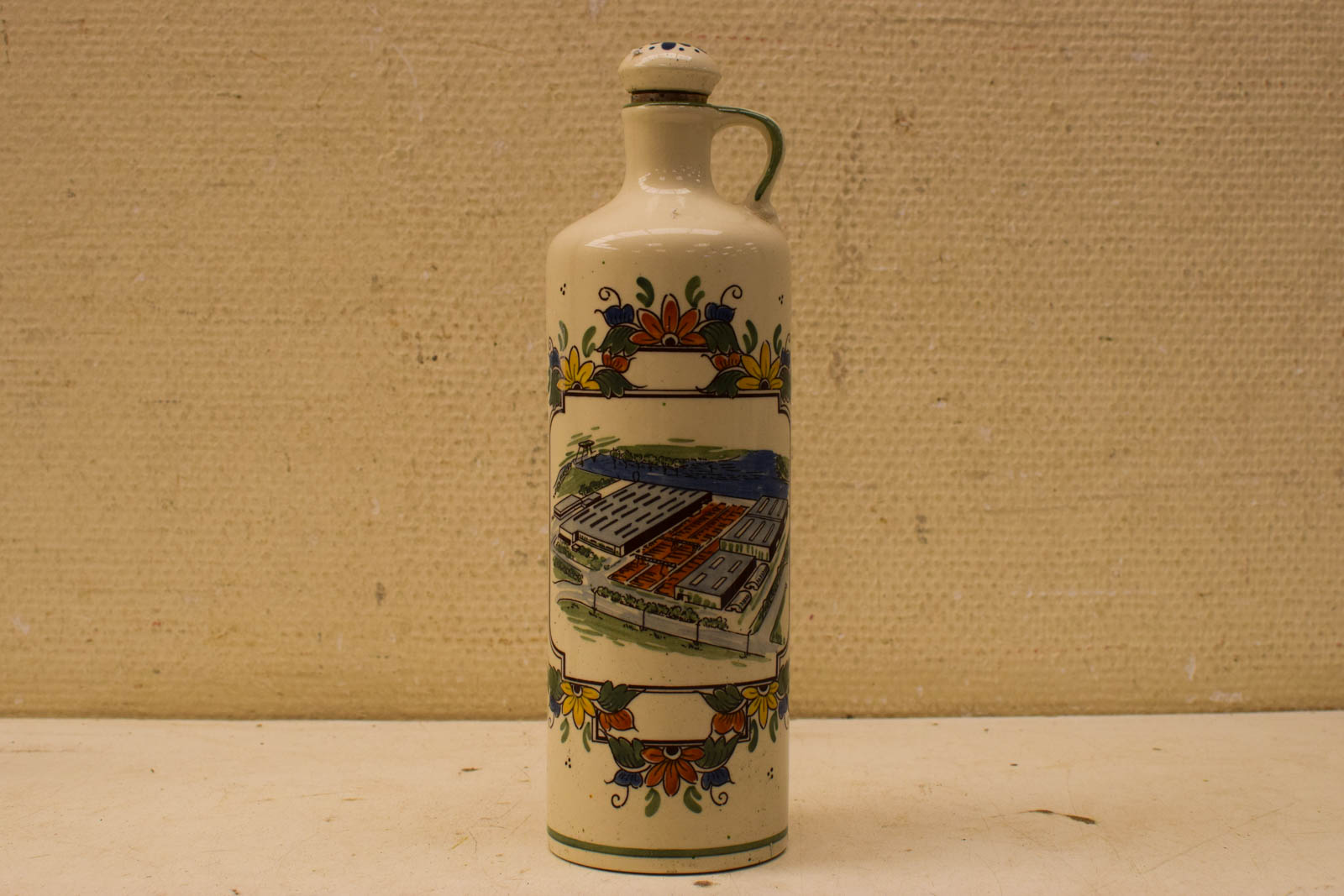 Royal Goedewaagen porseleinen Jenever kruik 47458