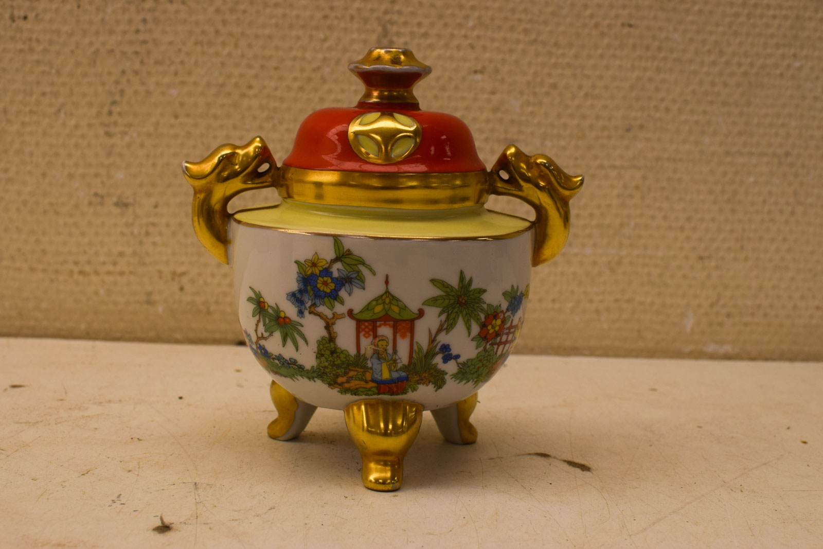 Alternative view of Porseleinen parfumlampje  47474