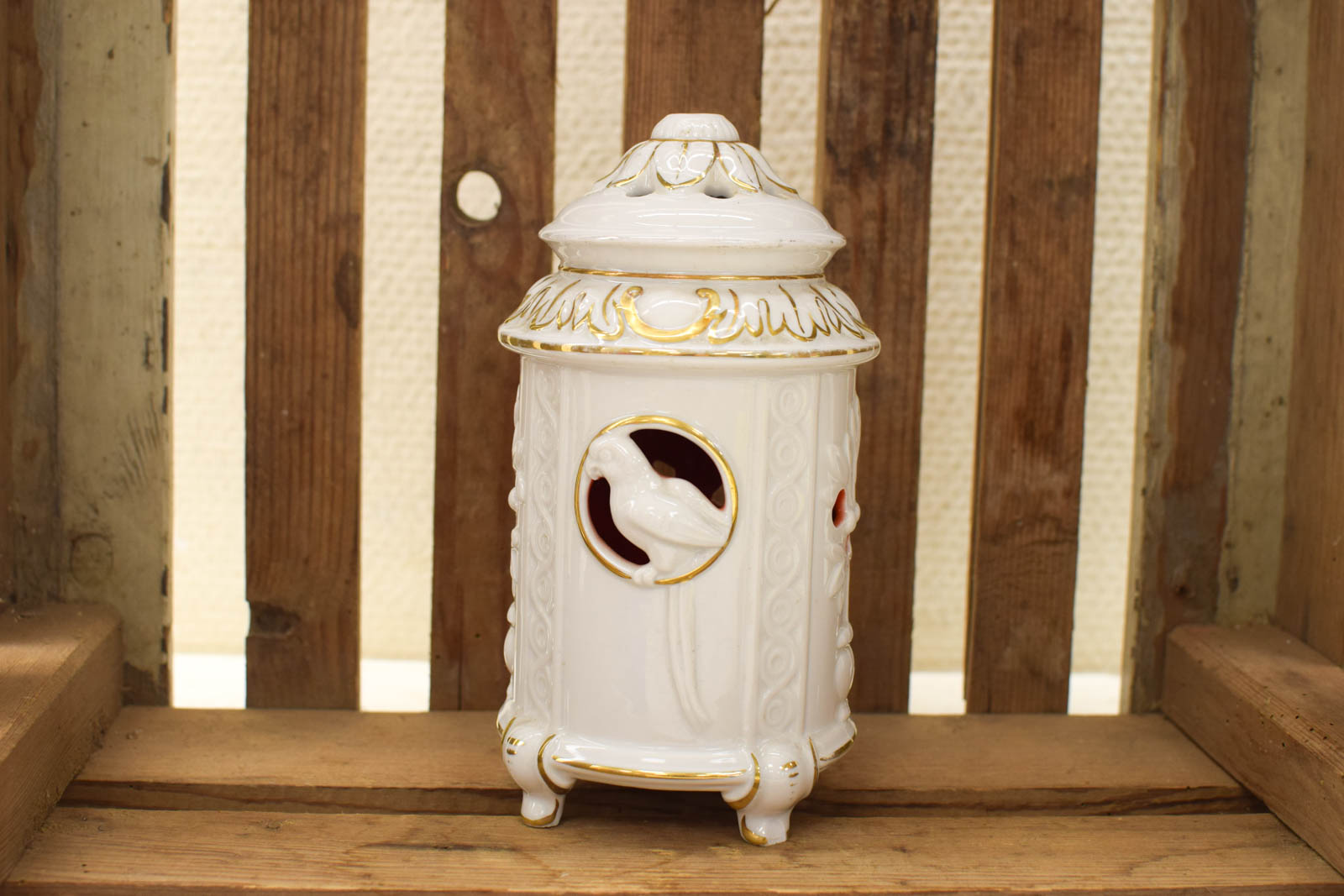 Porseleinen Parfumlampje  47495