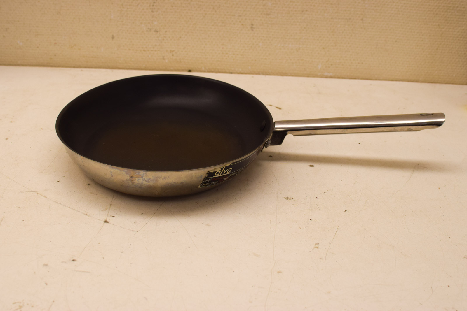 Alternative view of Alva ovale koek pan / vispan 47508