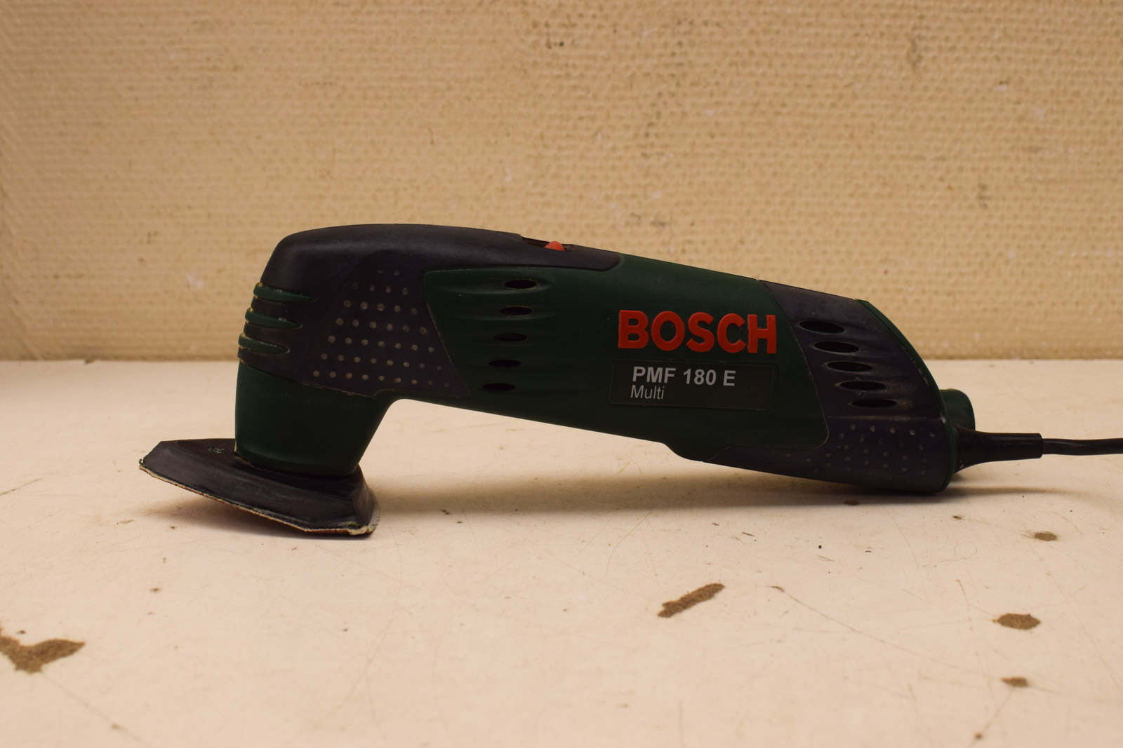 Bosch driehoekschuurmachine  47519