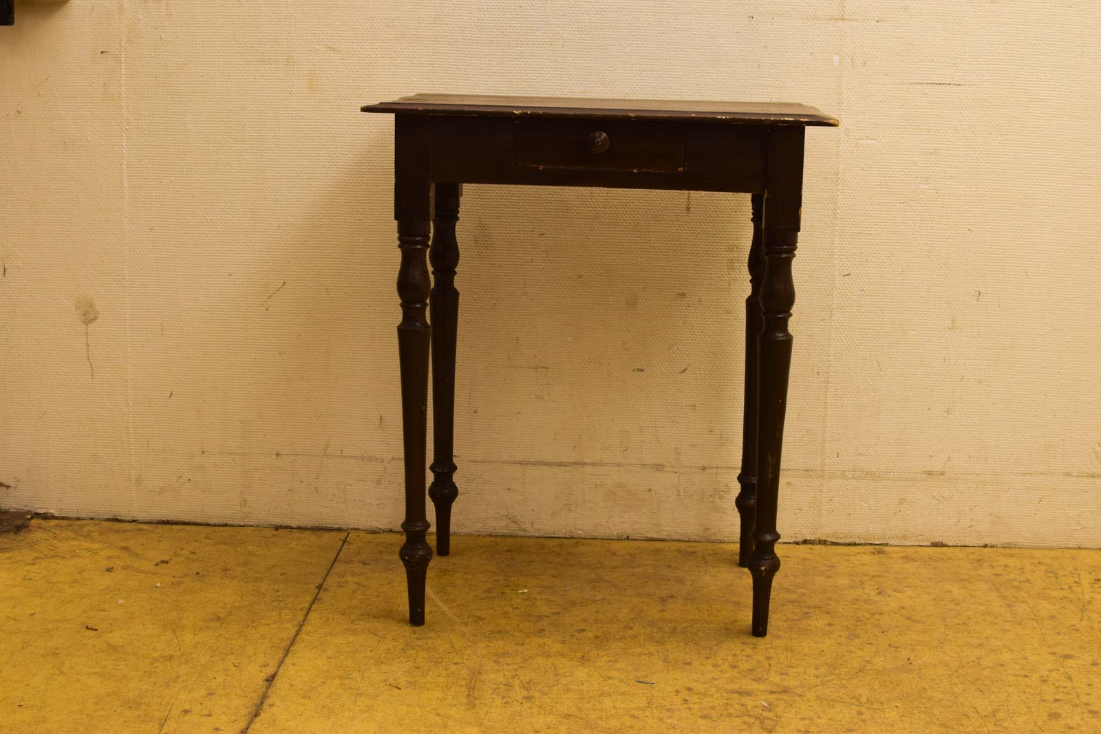 Houten sidetable 47590