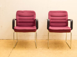 Kinnarps 2 stuks stoelen / Vergaderstoelen 47633