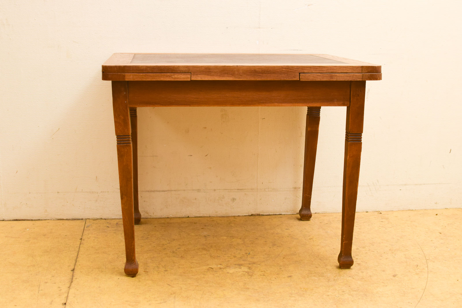 Uitschuifbare eettafel 47652