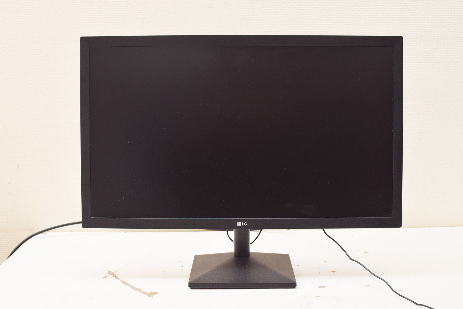 LG Monitor  47685