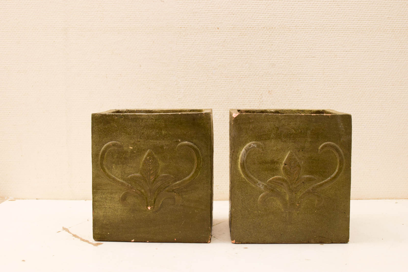 2 stuks vierkante bloempotten  47692