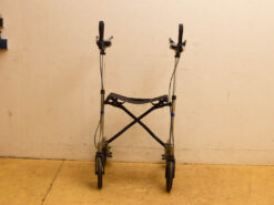Rollator met onderarmschalen 47711
