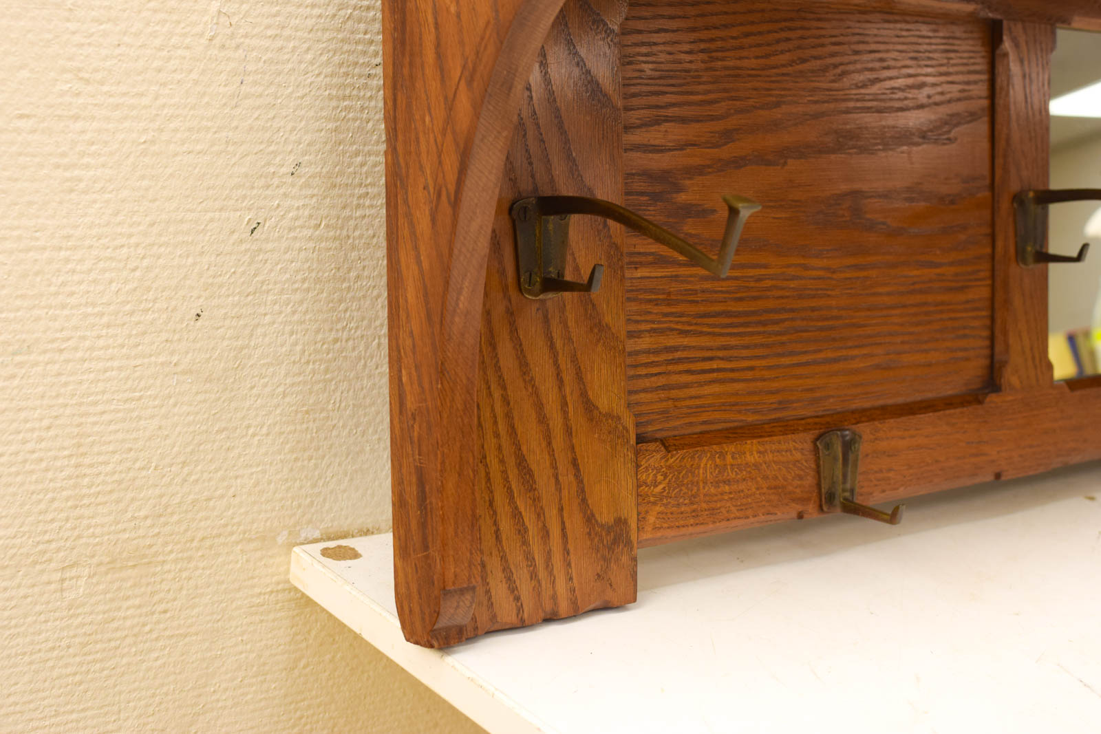 Alternative view of Houten Wandkapstok  met spiegel 47748