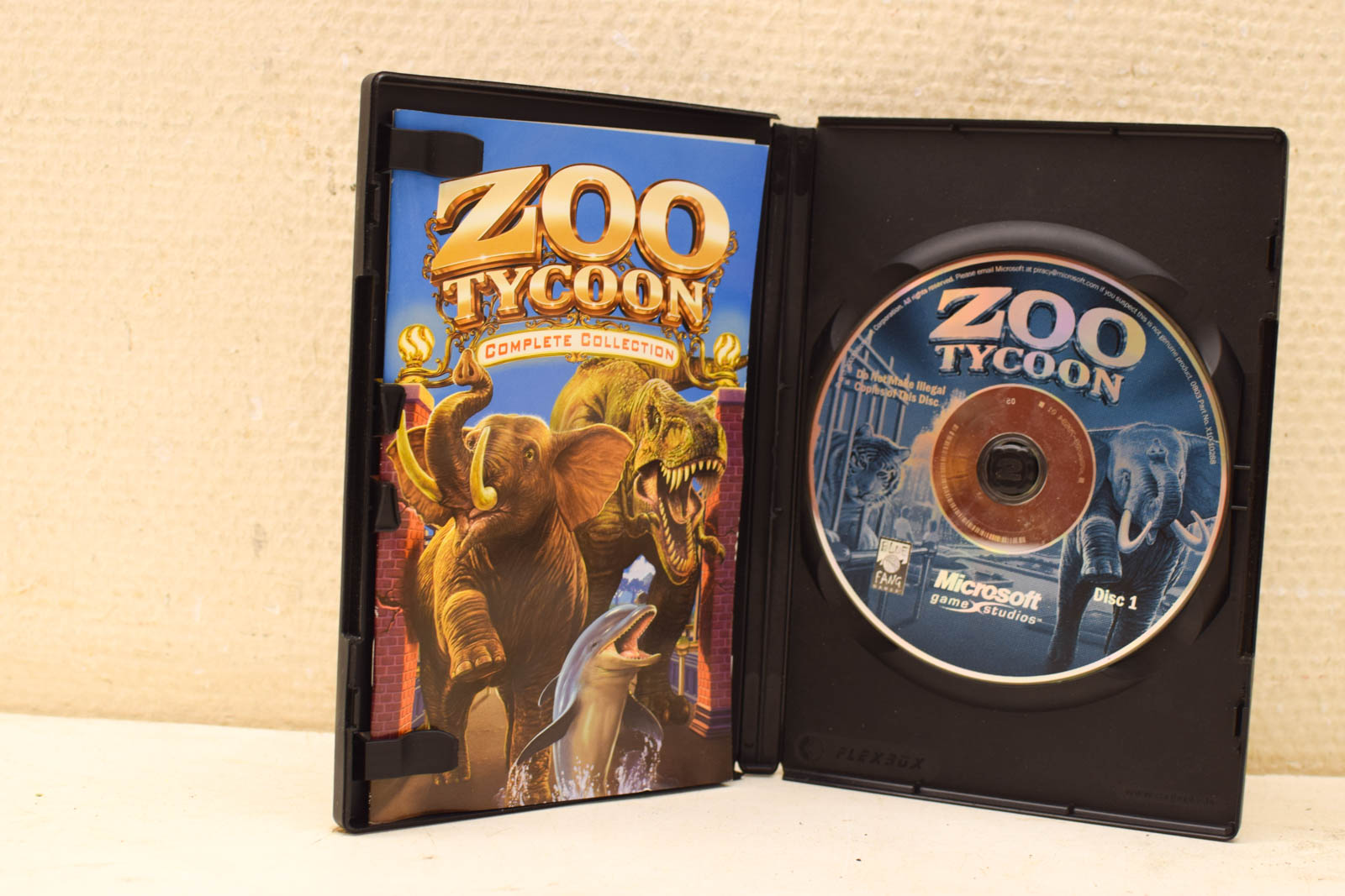 Alternative view of pc dvd rom Zoo tycoon  47749