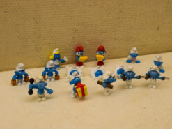 Gargamel en Azrael en de Smurfen 47765