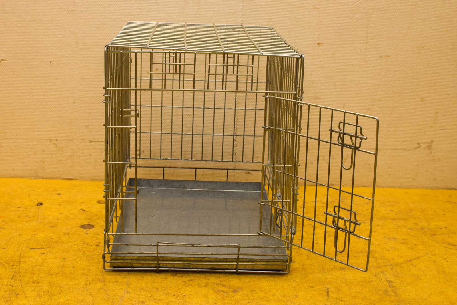 Alternative view of Honden bench  47820
