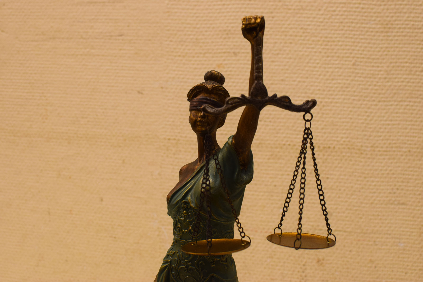 Alternative view of Beeld van Vrouwe Justitia 47831