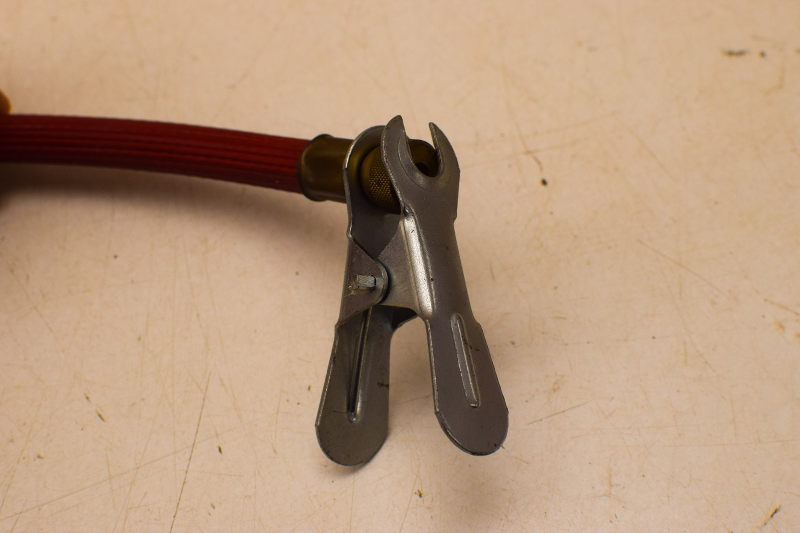 Alternative view of Fietspomp  47892