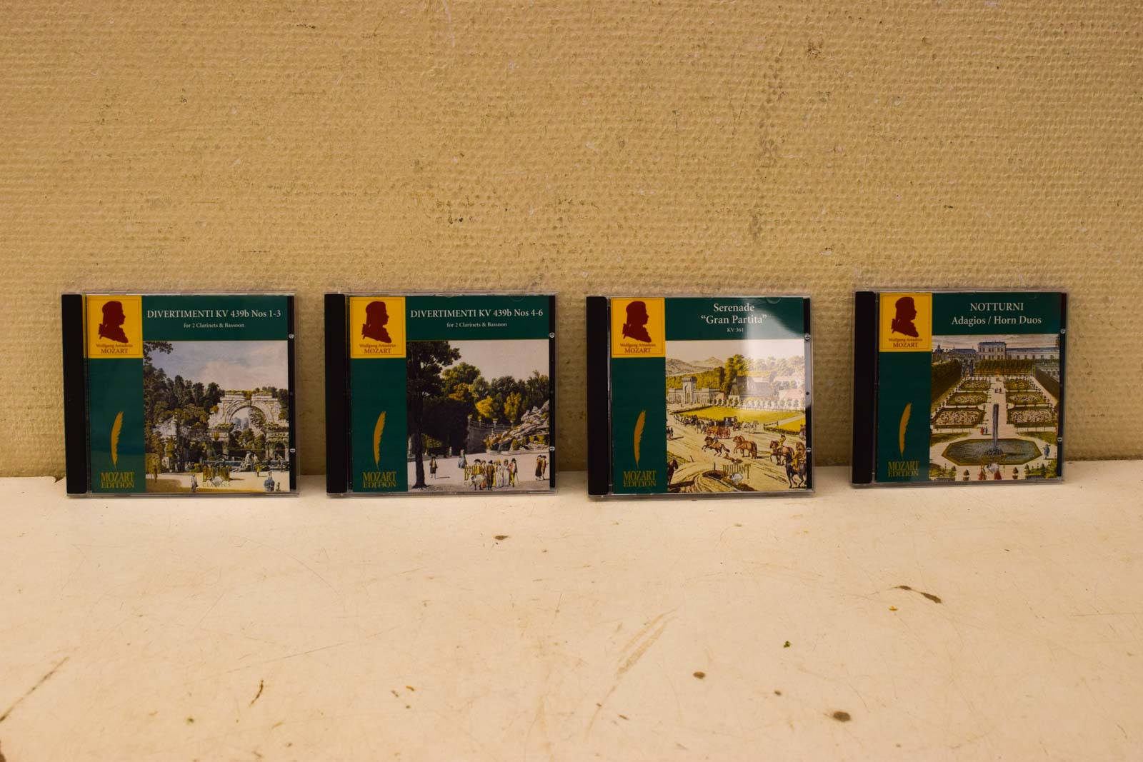 Alternative view of 7 cd box Mozart edition volume 3 47933