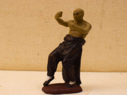 Beeld van een Kung Fu vechter beeldje 47944