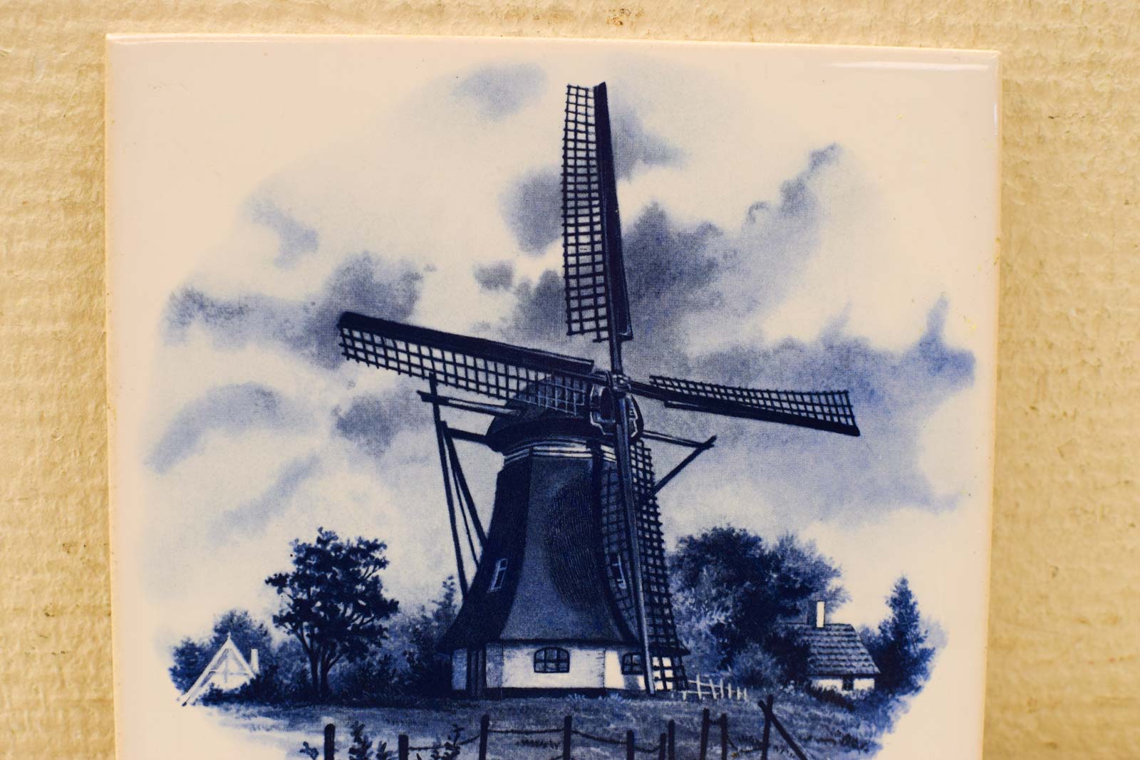 Alternative view of Wandtegel met prent van een molen  47952