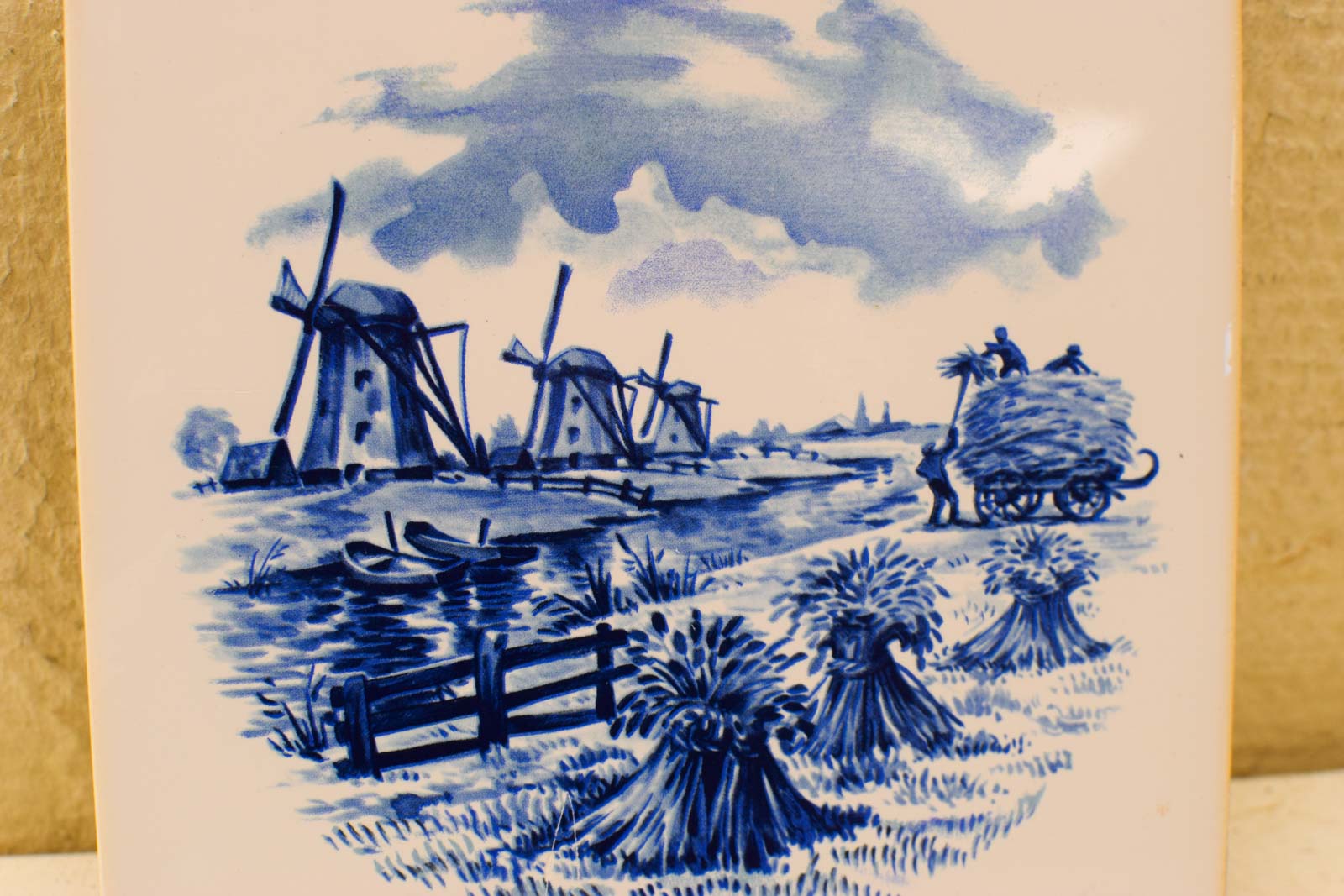 Alternative view of Wandtegel met prent van  molens op het platteland  47966