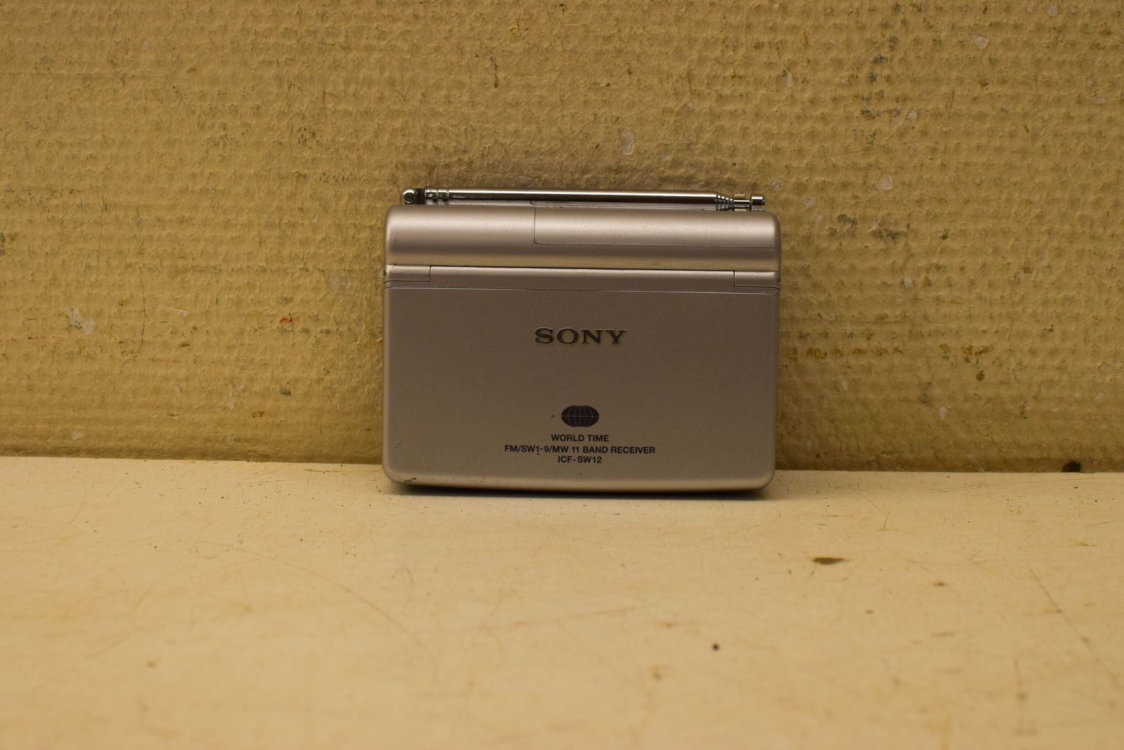 Sony World band radio 47968