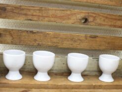 4 stuks porseleinen eierdopjes 47982