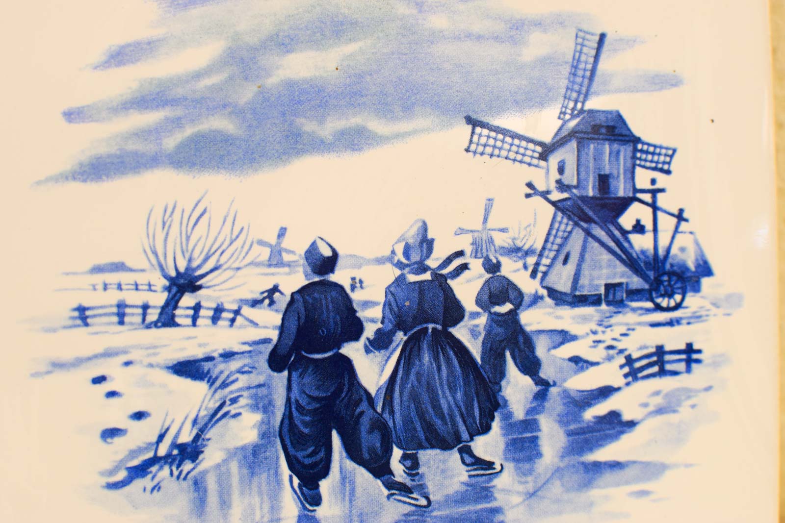 Alternative view of Wandtegel met prent van een molen  47989
