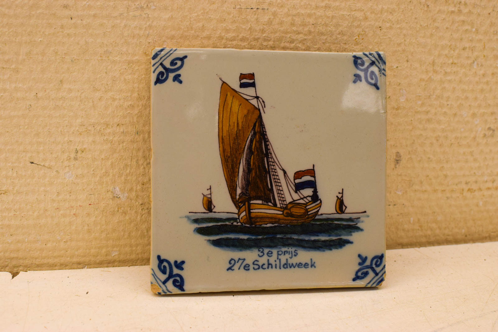 Wandtegel van een boot 3e prijs  27e schildweek  48015