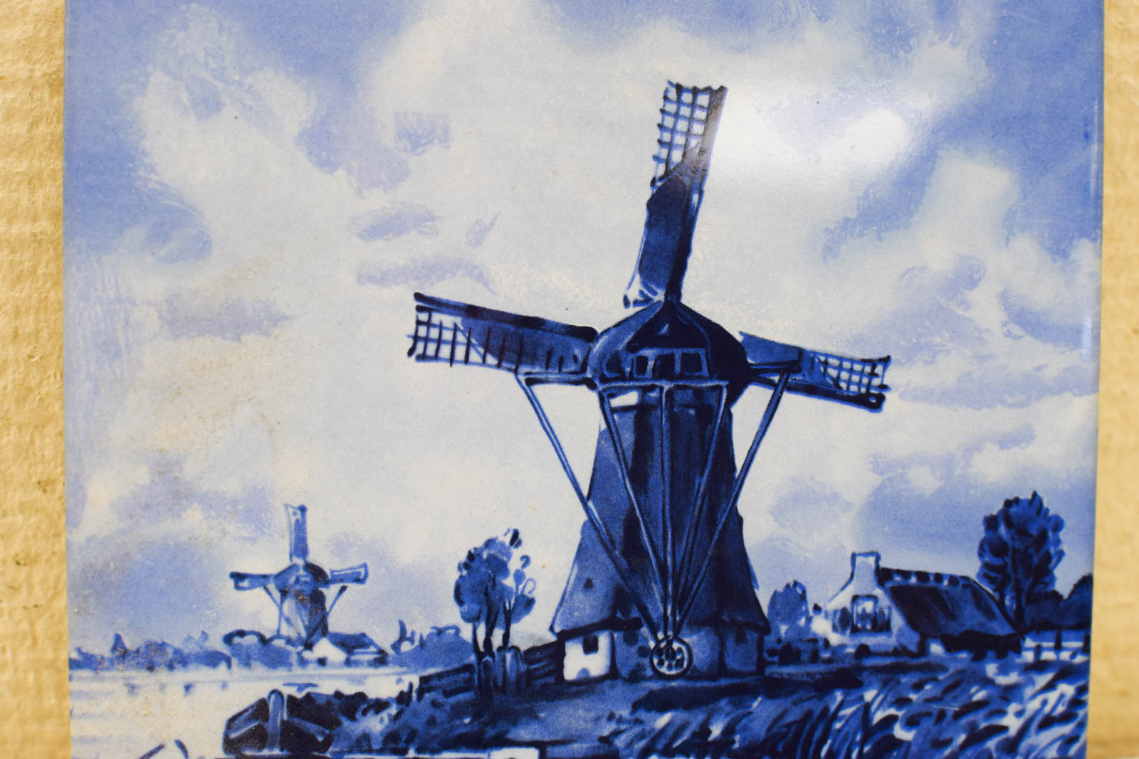 Alternative view of Wandtegel met prent van een molen  48054