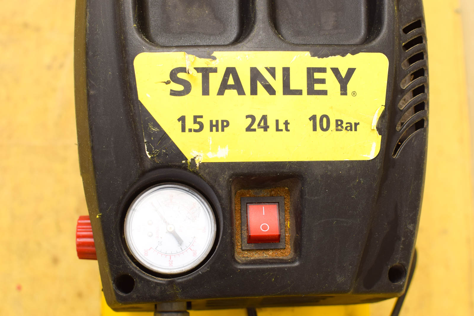 Alternative view of Stanley Compressor 48107