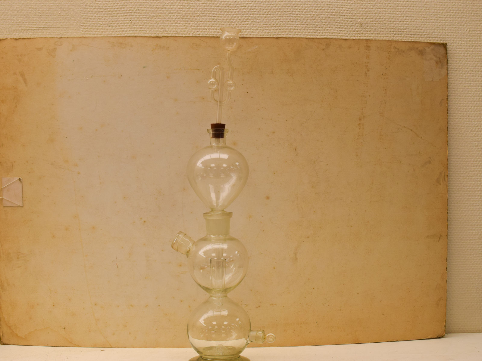 Laboratory glass 48122