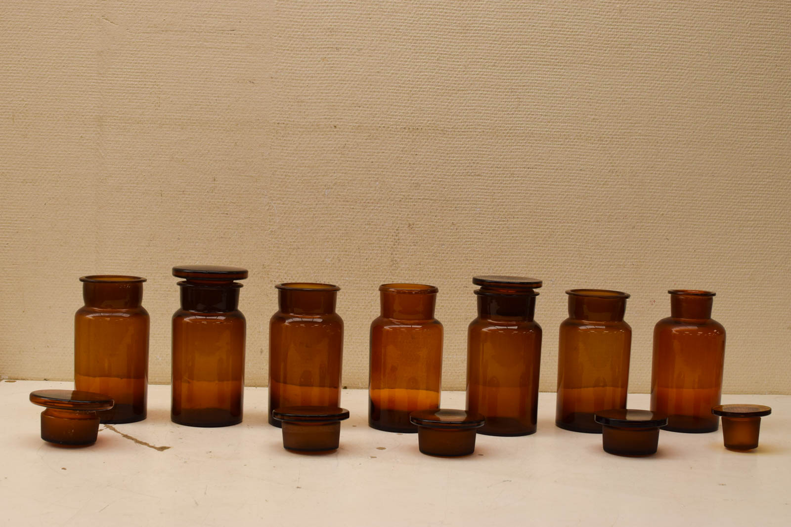 Alternative view of 7 stuks glazen Apothekerspotten 48148