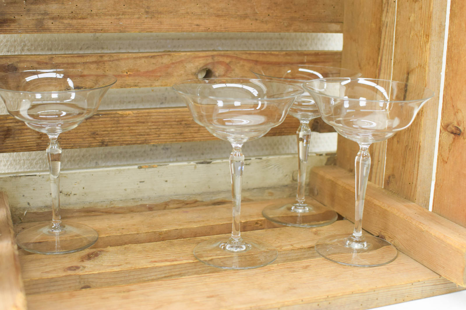 4 stuks Champagne coupe  glazen op voet  48149