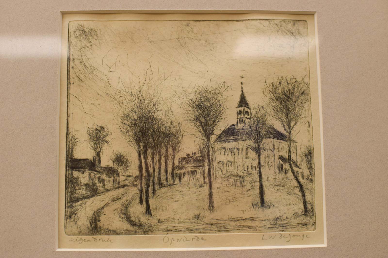 Alternative view of Prent van een straatje met een kerk 48154