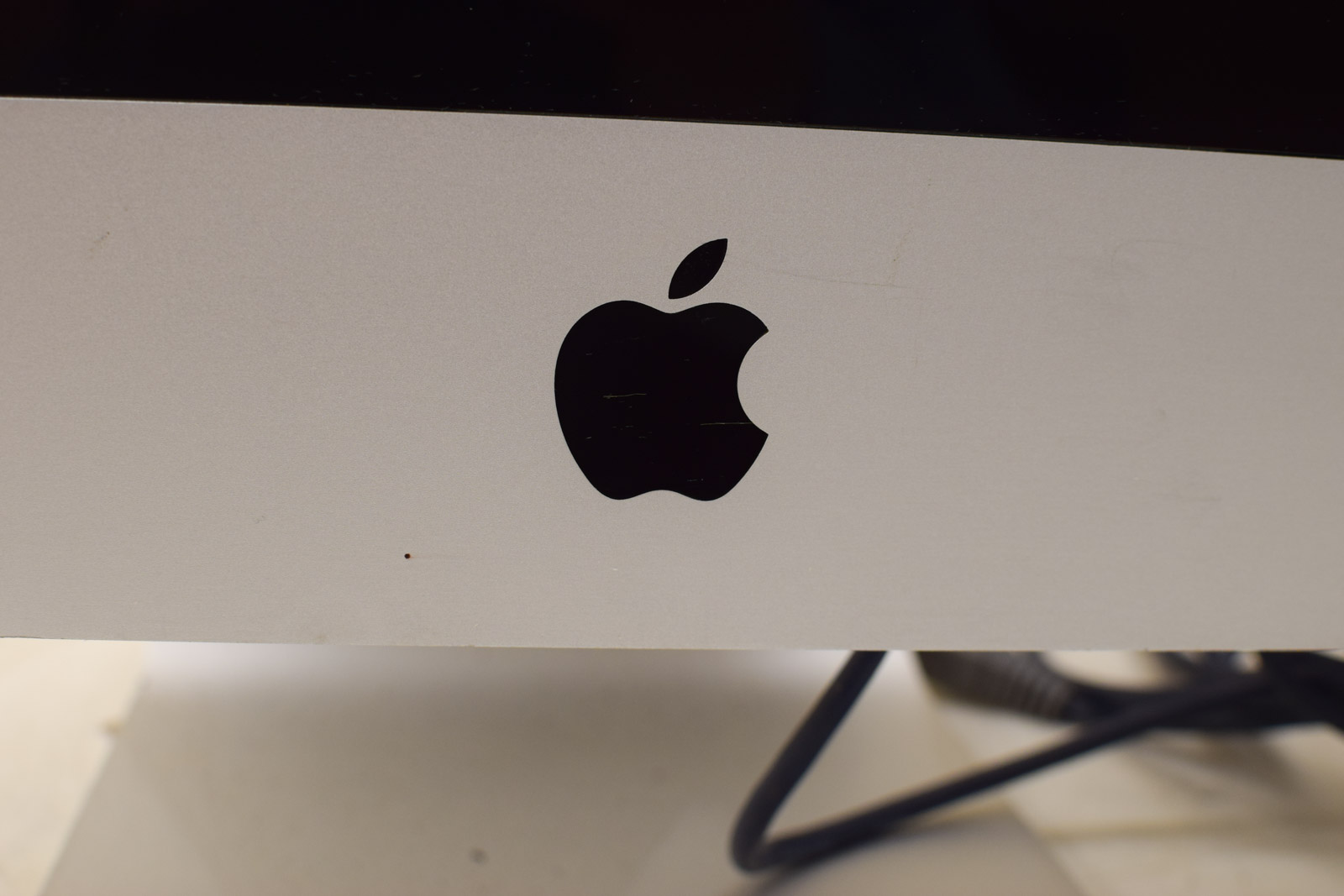 Alternative view of Apple All-in one Apple computer 48194