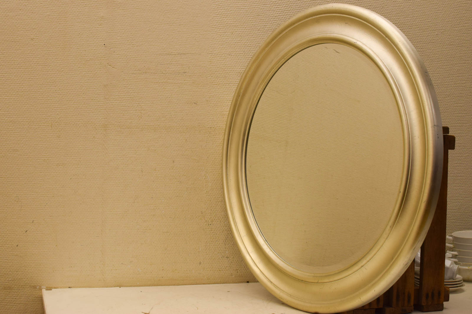 Ronde  houten wandspiegel  48244