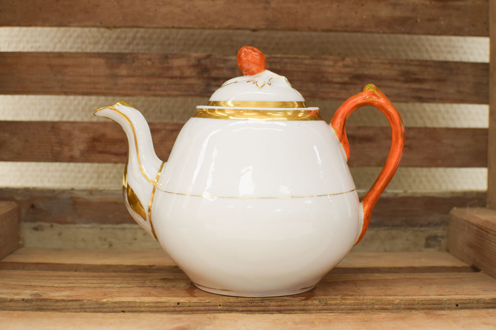 Porseleinen theepot  48274