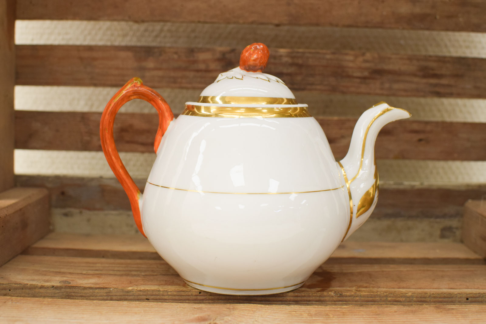 Alternative view of Porseleinen theepot  48274
