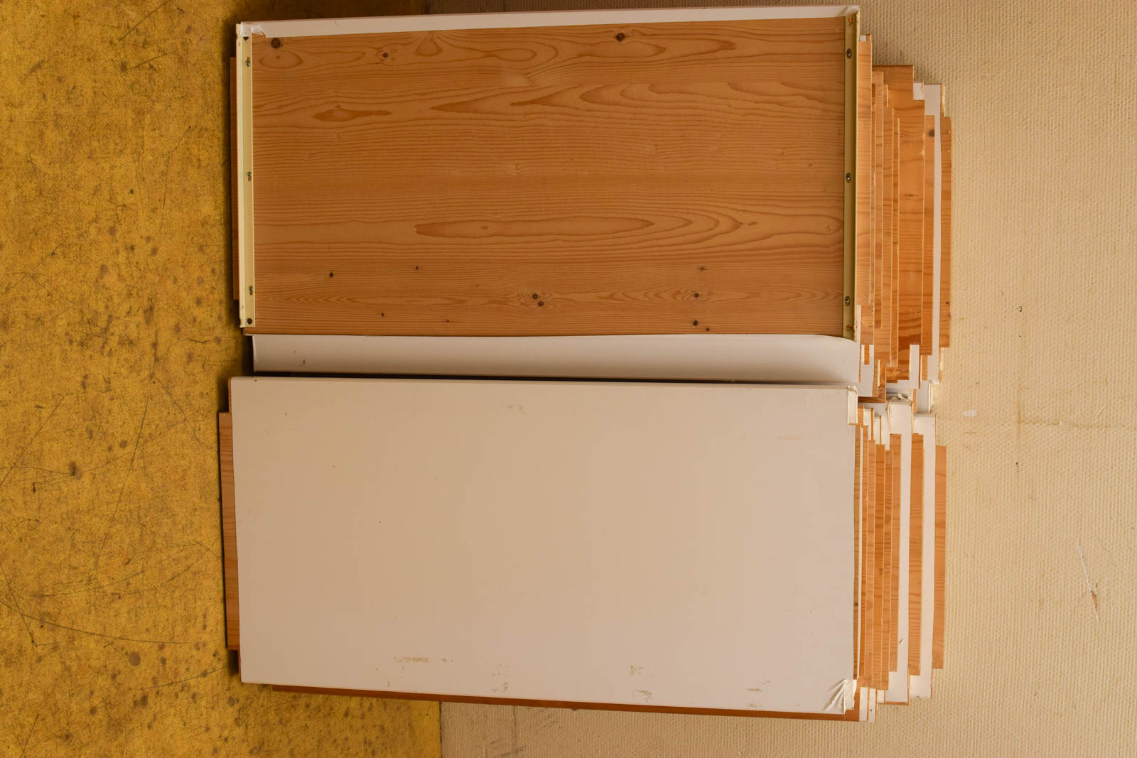 Alternative view of 34 delige Houten Wedeka stellingkast  48275