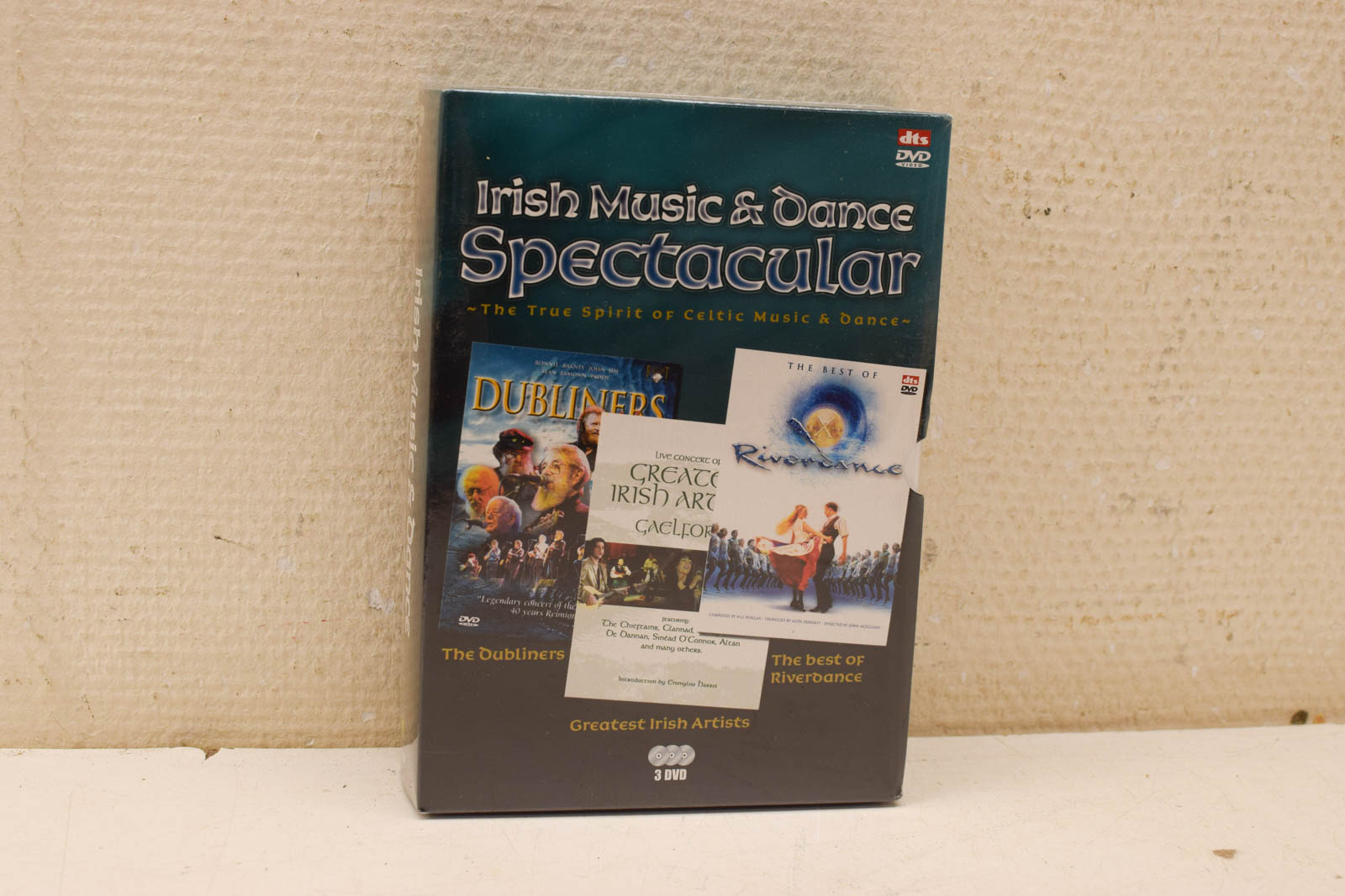 3 dvd box Irish music & Dance spectacular  48336