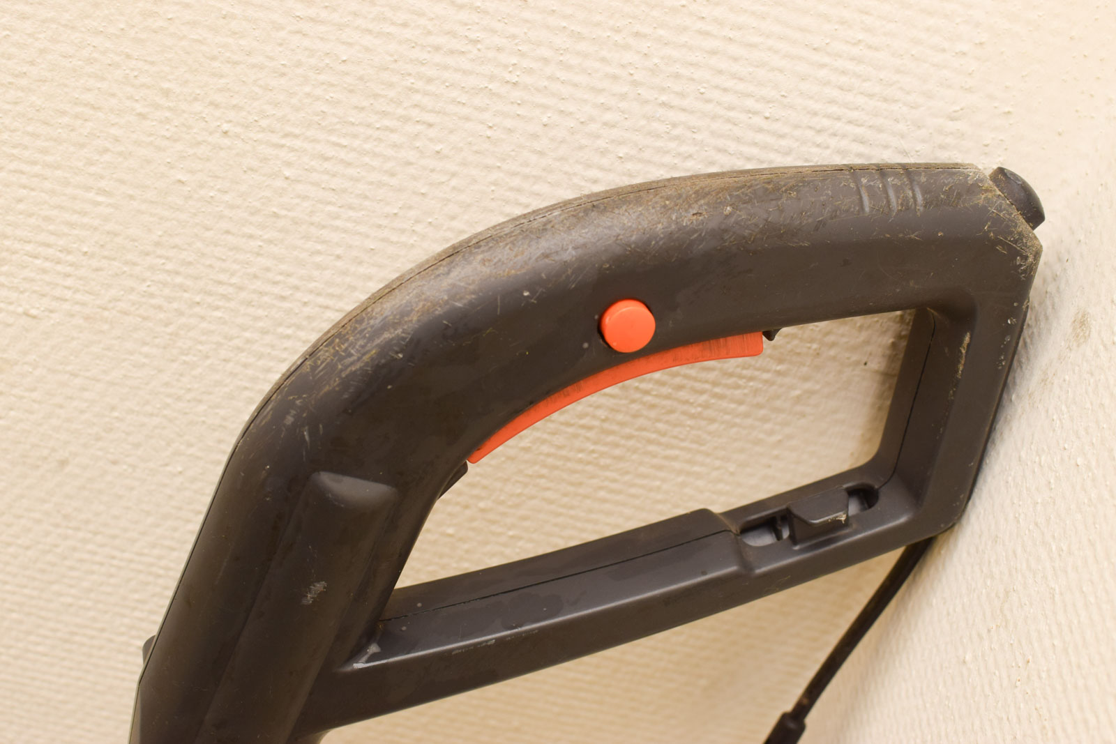 Alternative view of Gardena Grastrimmer  48343