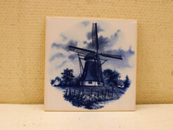 Wandtegel met prent van een molen 47952