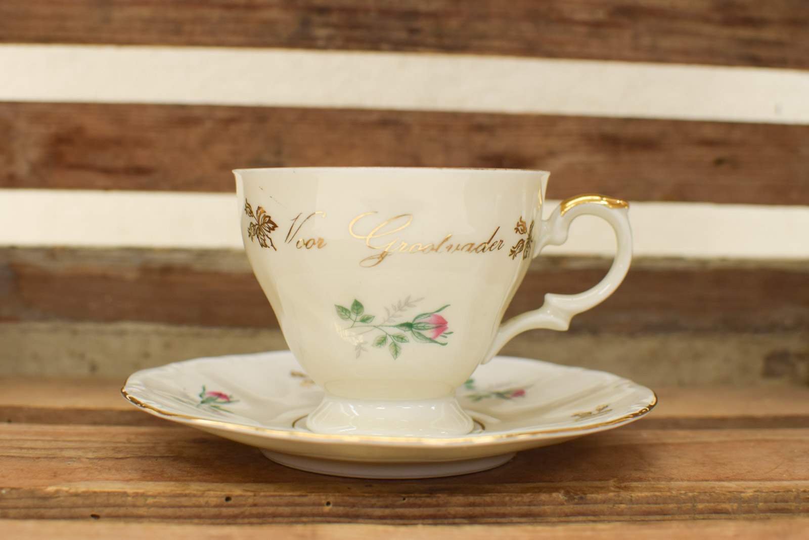 J Kronester Bavaria porseleinen kop en schotel 48505