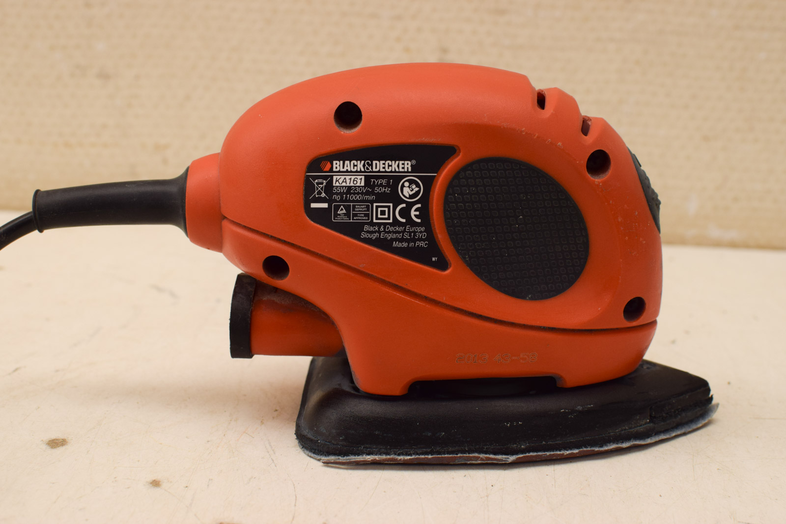 Alternative view of Black&Decker Schuurmachine 48506