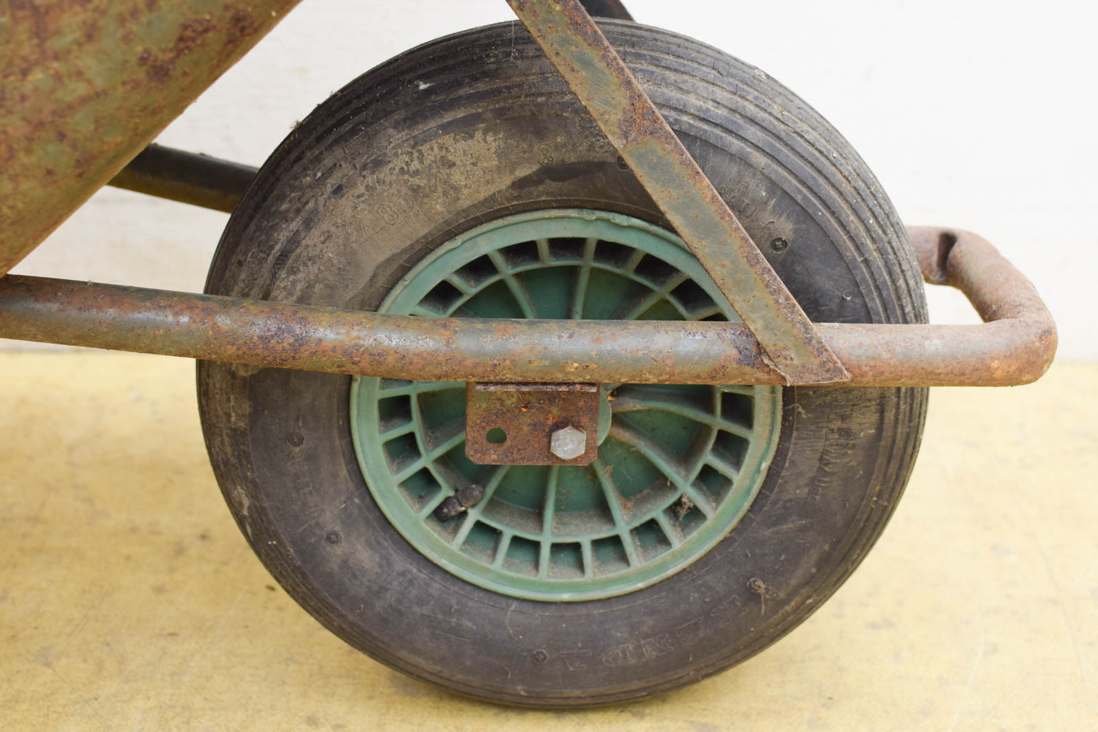 Alternative view of Kruiwagen  48508