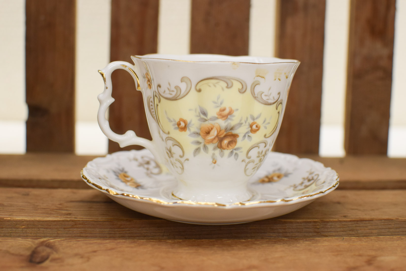 Royal albert porseleinen kop en schotel 48549