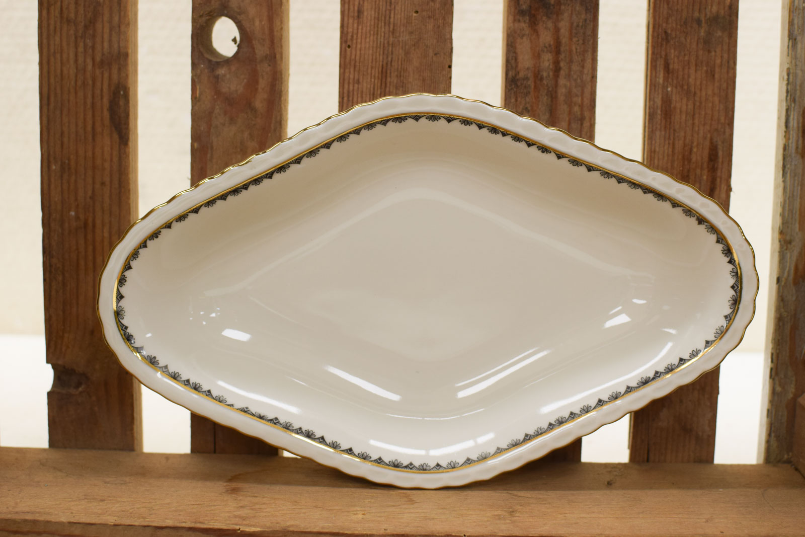 Alternative view of 4 stuks Winterling  Bavaria Victoria porseleinen schaaltjes  48551